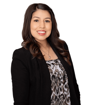 Chanttel Baeza bio image and link